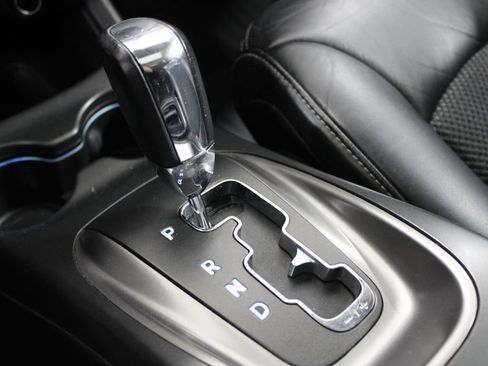 Used 2020 Dodge Journey Crossroad image 42