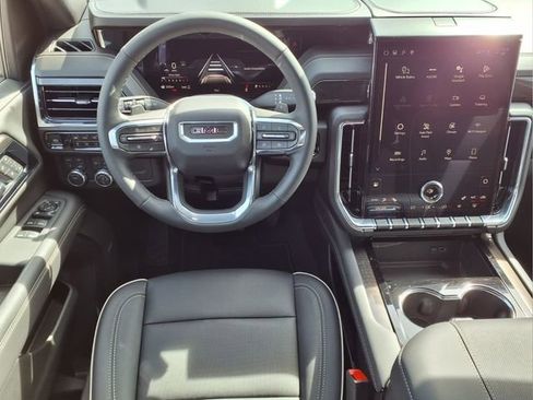 New 2026 GMC Yukon XL Elevation AWD/4WD image 7