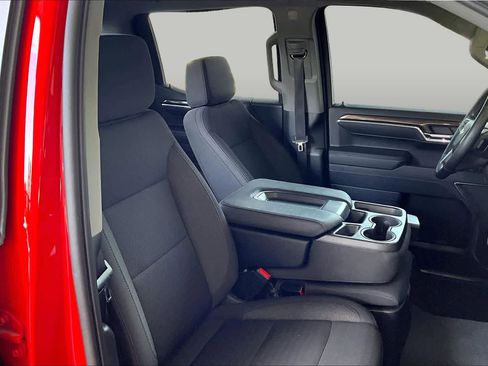 Used 2023 Chevrolet Silverado 1500 LT AWD/4WD image 9