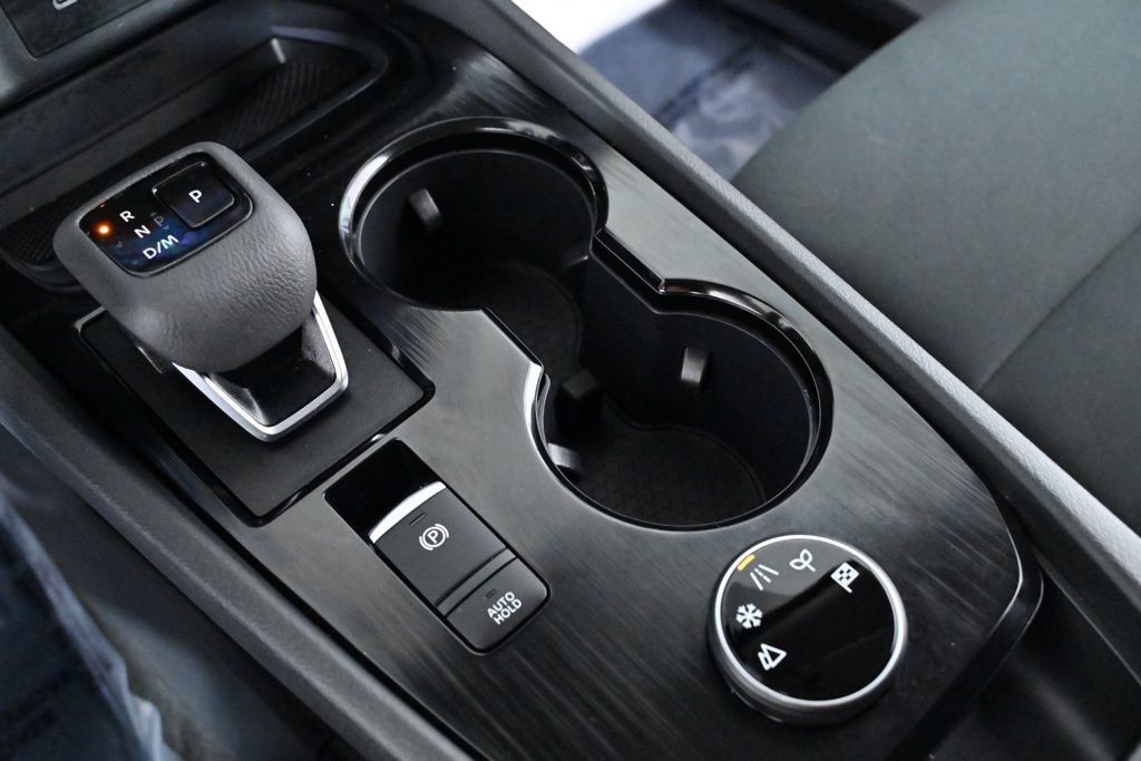 Certified 2026 Nissan Rogue S AWD/4WD image 18