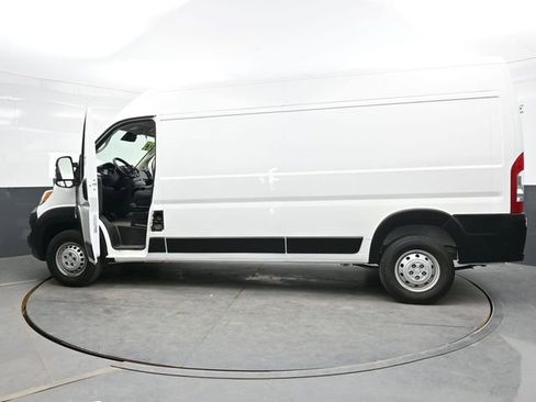 Used 2023 RAM ProMaster 2500 FWD image 39