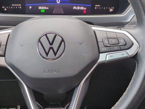 Used 2023 Volkswagen Tiguan SE R-Line FWD image 29