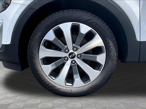 Used 2021 Kia Telluride S FWD image 35