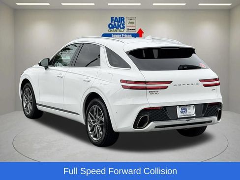 Used 2023 Genesis GV70 2.5T w/ Advanced Package AWD/4WD image 10