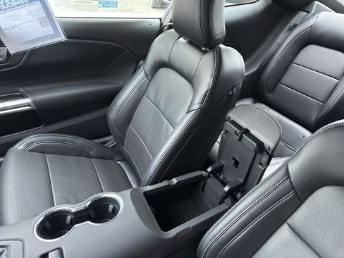 New 2026 Ford Mustang Premium image 25