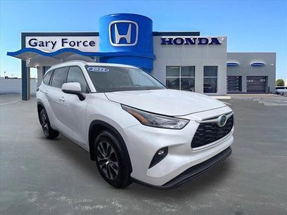 Used 2022 Toyota Highlander XLE