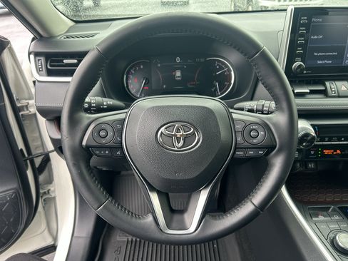 Used 2019 Toyota RAV4 Limited w/ Cold Weather Package AWD/4WD image 19