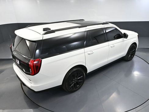 Used 2025 Ford Expedition Max Platinum w/ Stealth Appearance Package AWD/4WD image 69