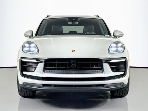 Used 2023 Porsche Macan S AWD/4WD image 2