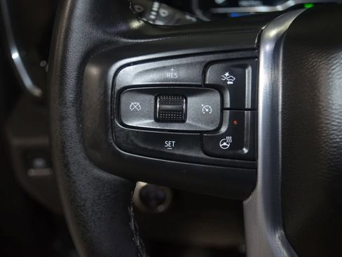 Used 2025 GMC Sierra 1500 SLT image 28