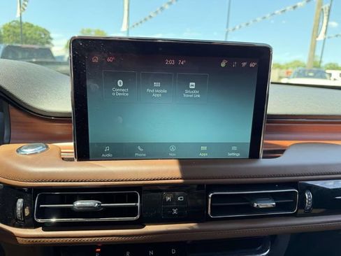 Used 2024 Lincoln Aviator Reserve w/ Elements Package Plus AWD/4WD image 23