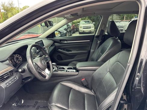 Used 2022 Nissan Altima 2.5 SL image 9