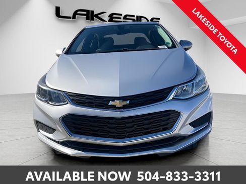 Used 2017 Chevrolet Cruze LS image 9