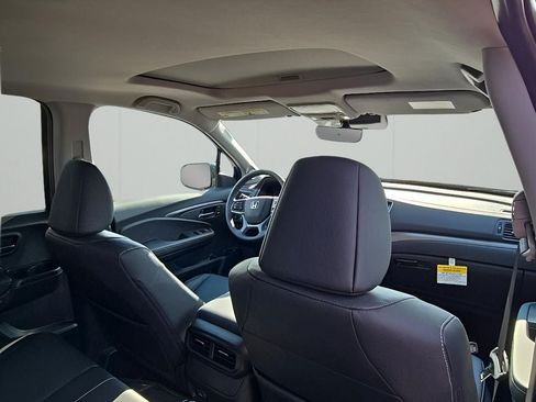 New 2026 Honda Ridgeline RTL image 17