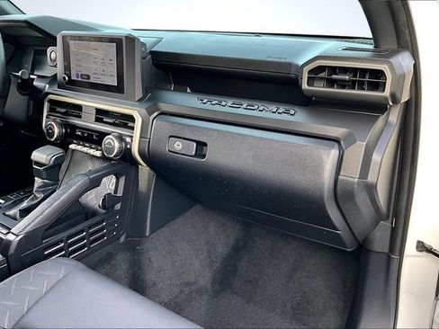 Used 2024 Toyota Tacoma SR image 26