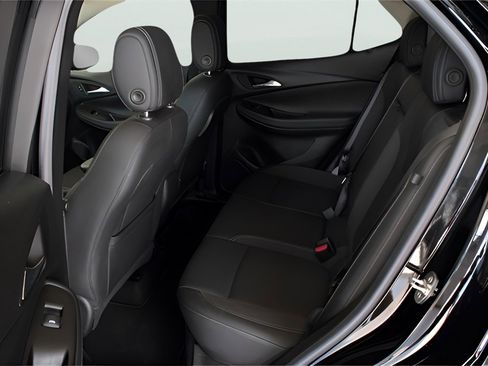 Used 2023 Buick Encore GX Select image 16