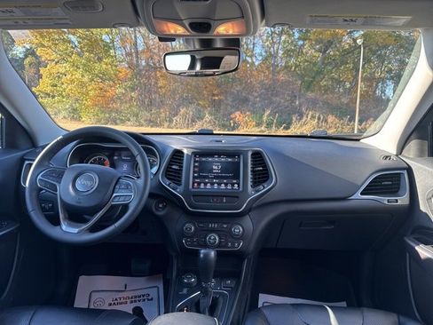 Used 2022 Jeep Cherokee Latitude Lux image 12