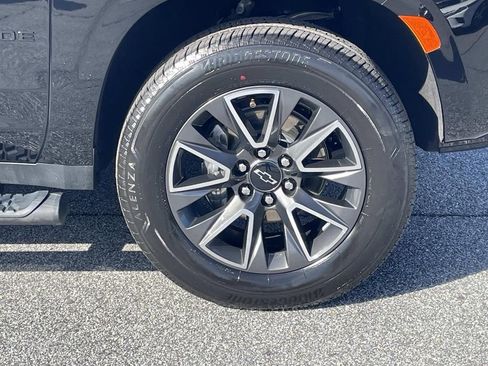 Used 2023 Chevrolet Tahoe Z71 w/ Luxury Package image 11