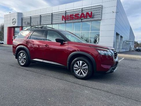 Certified 2022 Nissan Pathfinder SL AWD/4WD image 23