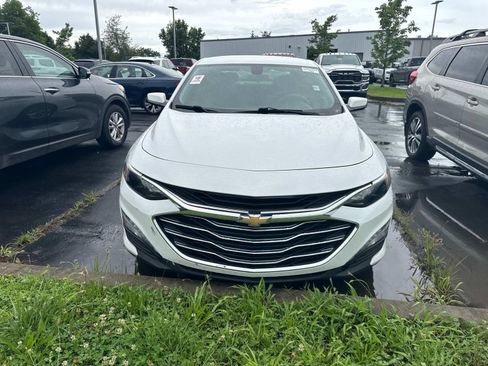 Used 2022 Chevrolet Malibu LT FWD image 6