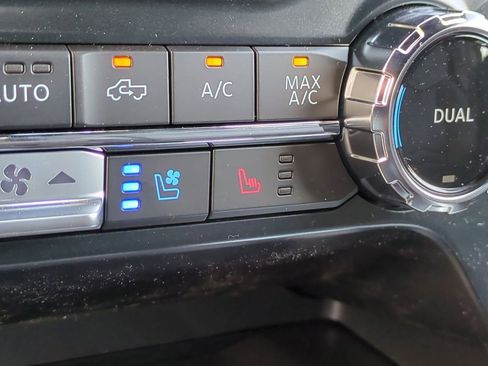 New 2025 Ford F150 Platinum w/ Equipment Group 702A High image 34