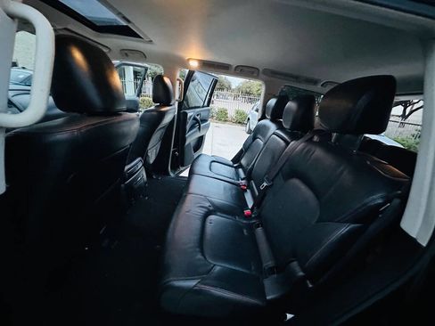 Used 2019 Nissan Armada SL w/ Premium Package image 17