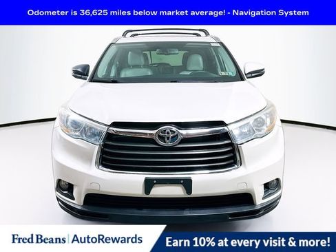 Used 2016 Toyota Highlander XLE AWD/4WD image 2