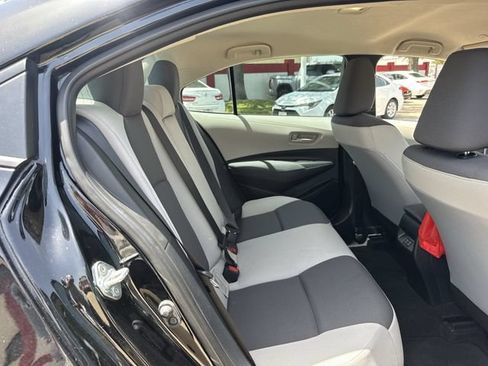 Used 2024 Toyota Corolla LE FWD image 29