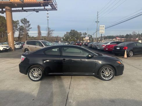 Used 2010 Scion tC image 8