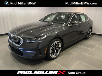 New 2026 BMW 530i xDrive w/ Premium Package