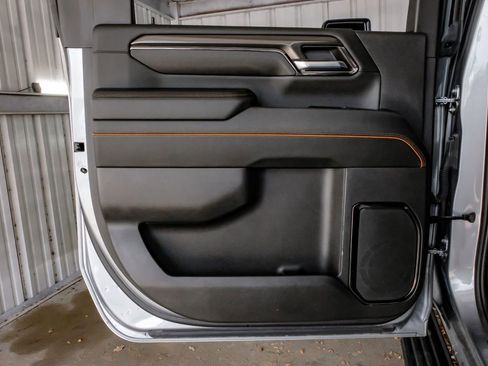 Used 2024 GMC Sierra 2500 AT4 w/ AT4 Premium Plus Package image 47