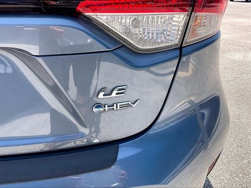 Used 2025 Toyota Corolla LE FWD image 19