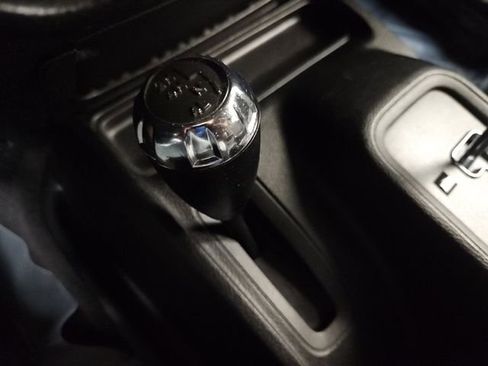 Used 2012 Jeep Wrangler Unlimited Sahara w/ Dual Top Group image 32