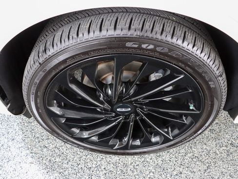 Used 2023 Lincoln Aviator Reserve w/ Jet Package RWD image 11