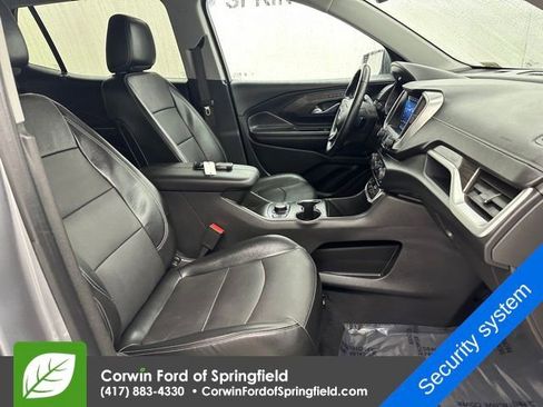 Used 2023 GMC Terrain SLT image 8