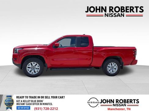 Used 2022 Nissan Frontier SV w/ Technology Package AWD/4WD image 2