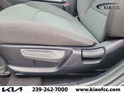 New 2026 Kia K4 FWD image 24