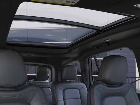 New 2025 Lincoln Aviator Reserve w/ Equipment Group 201A image 22