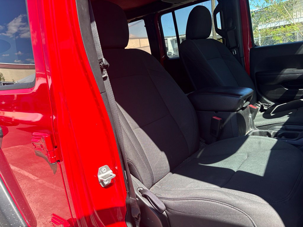 Used 2020 Jeep Wrangler Unlimited Sport S AWD/4WD image 19