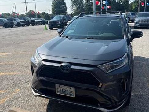Used 2021 Toyota RAV4 XSE w/ Weather Package AWD/4WD image 2
