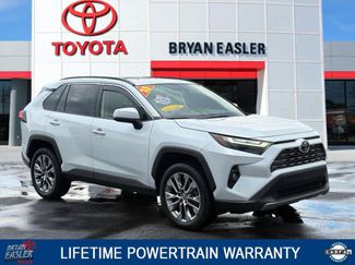 Used 2023 Toyota RAV4 Limited AWD/4WD video 1