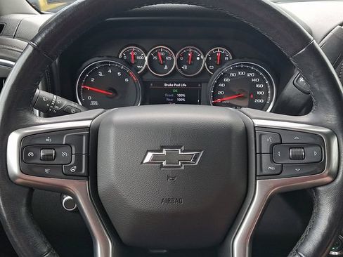 Used 2020 Chevrolet Silverado 1500 LT Trail Boss AWD/4WD image 19