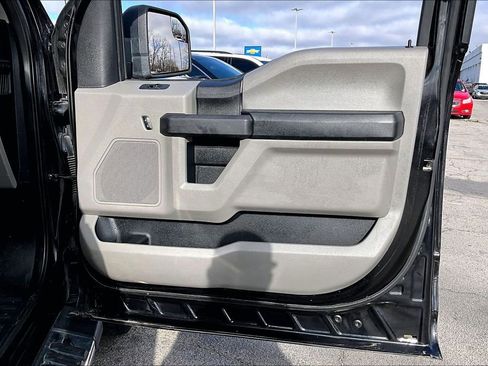 Used 2019 Ford F150 XL w/ Equipment Group 101A Mid image 27