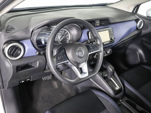 Used 2024 Nissan Versa SV w/ Trunk Package image 23