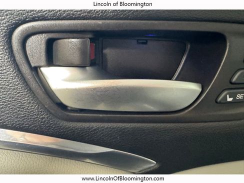 Used 2016 Acura MDX SH-AWD image 36