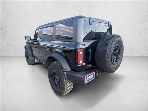 Used 2024 Ford Bronco Wildtrak AWD/4WD image 3