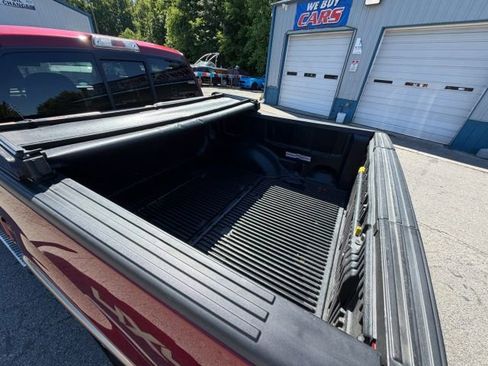 Used 2014 Ford F150 Lariat w/ Equipment Group 502A Luxury AWD/4WD image 9