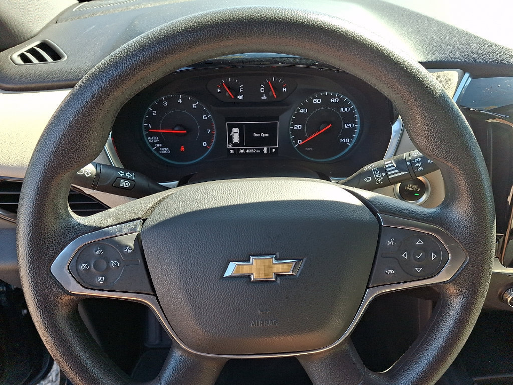 Used 2023 Chevrolet Traverse LS w/ Safety Package AWD/4WD image 19