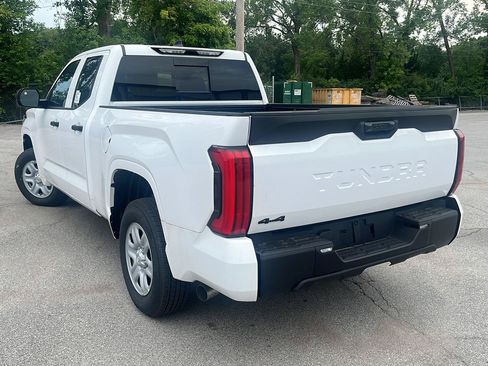 Used 2025 Toyota Tundra SR AWD/4WD image 4