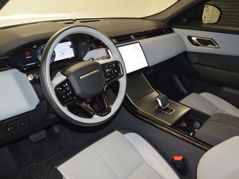 Certified 2026 Land Rover Range Rover Velar S AWD/4WD image 15